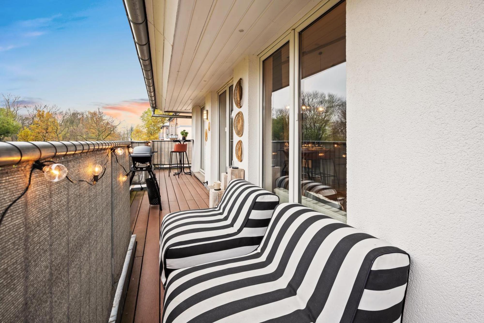 Edler Wohnraum Schwanenteich-Penthouse Mit Garage, Grill, Kaffeevollautomat, Klima, Lift & Terrasse Apartment Zwickau Exterior photo